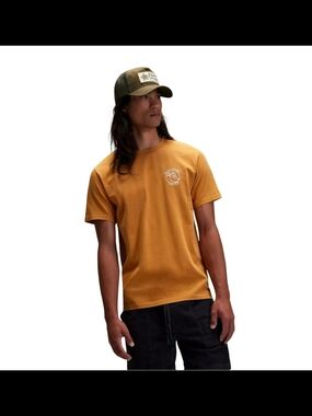 Alpine Design Men's Mustard Short-Sleeve Graphic Tee Size Medium And XL